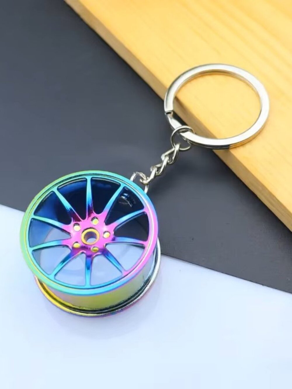 Rainbow Spinning Wheel Rim Keychain JDM Drift Car Lover Tuner Key Ring Accessory